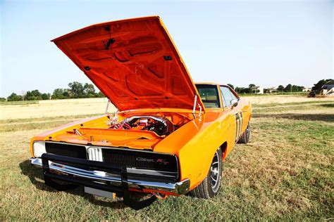 Restomod Dodge Charger 1969 Kustom Signature
