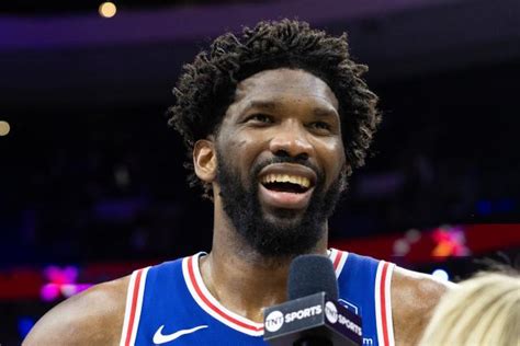 Basket Entre Joel Embiid et l équipe de France de basket des