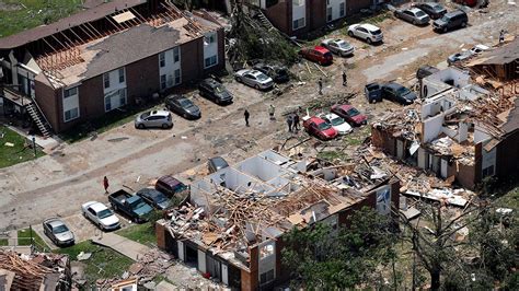 El Reno Oklahoma Tornado Leaves At Least 2 Dead Dozens Hurt As City In Very Trying Time