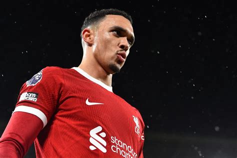 Liverpool S Alexander Arnold Hit By Knee Injury Vanguard News