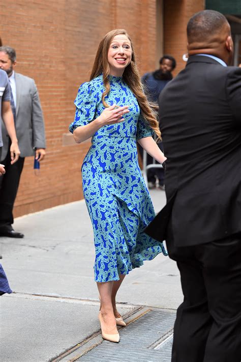 Chelsea Clinton Chicly Elevates Pumps With Blue Dress for ‘The View ...