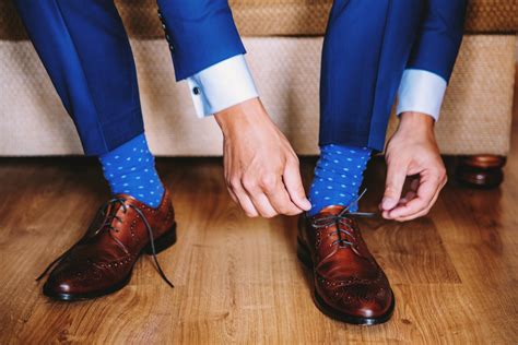 The Ultimate Suit Socks Guide For The Modern Gentleman Knot Standard Blog