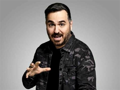 Impractical Joker Brian Q Quinn Laughs His Way Through 10 Questions