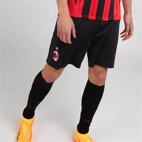 Nova Camisa Do Milan Puma Mantos Do Futebol