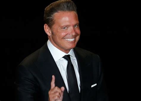 A Cu Nto Asciende La Fortuna De Luis Miguel Celebrity Land