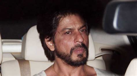 Shah Rukh Khan Undergoes Knee Surgery Advised Four Days Rest Bollywood News The Indian Express