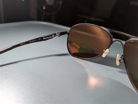 Resell Oakley Plaintiff OO4057 13 Issue With Lenses