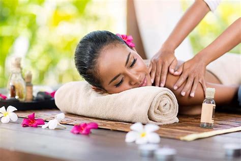 Tripadvisor Massage au spa ayurvédique et visite du jardin aux herbes