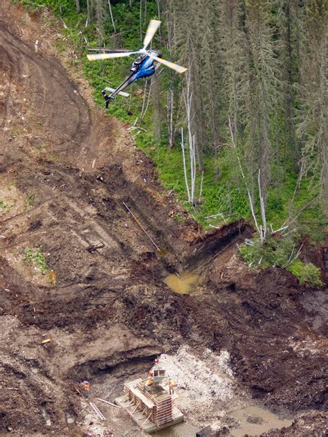 Phoenix Heli-Flight Inc. | Helicopter Fleet in Fort McMurray, Alberta