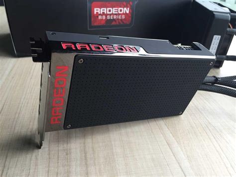 Amd Radeon R Fury X Vista De Cerca