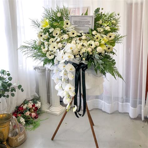 Sympathy Stand 05 Lartiste Kl Florist