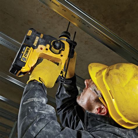 Dewalt Dch253 18v Xr Cordless Sds Plus Hammer Drill 2 X 4 0ah Toolstation