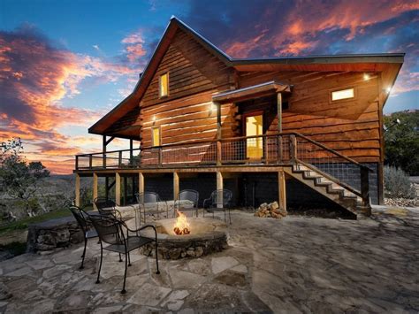 10 Gorgeous Texas Hill Country Cabin Rentals - Territory Supply