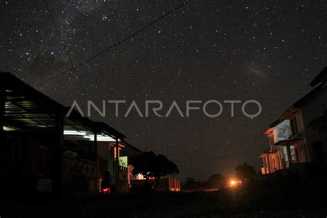 Gangguan Jaringan Listrik Di Kota Kupang Antara Foto