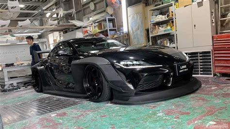 Liberty Walk Hadirkan Bodykit Super Lebar Untuk Toyota Supra