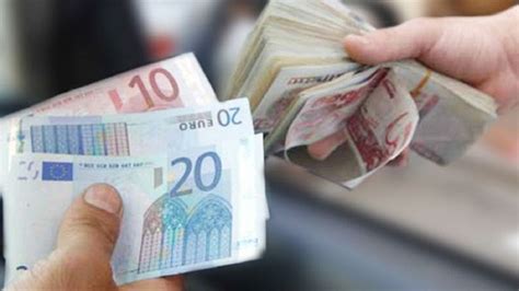 Taux De Change Le Dinar Recule Face Aux Principales Devises Algerie