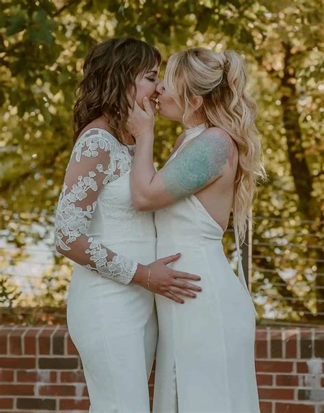 Lesbian Wedding Ideas From Our Riverview At Occoquan Styled Shoot