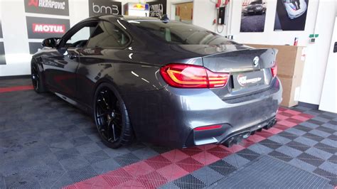 AKRAPOVIC STRAIGHT PIPED TITANIUM EXHAUST On BMW M4 F82 EXTREME LOUD