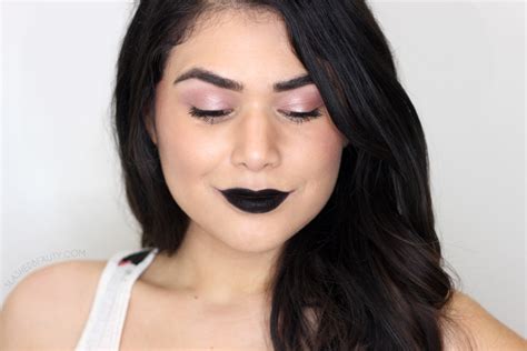 Good Black Lipstick | Lipstutorial.org