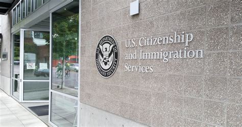 Tiempos De Trámites En Oficinas De Migración Uscis Ayuda Inmigrante En Usa