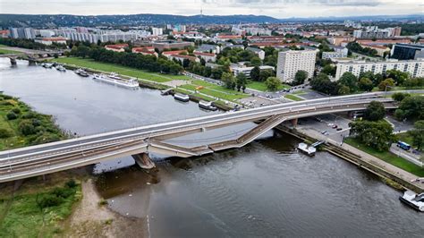 Akute Einsturzgefahr Bei Carolabr Cke In Dresden Weather