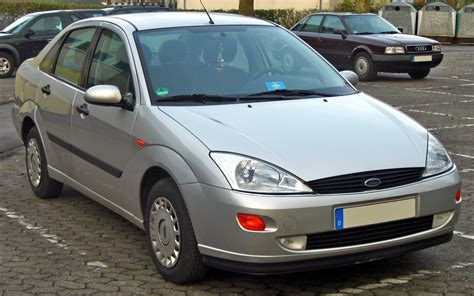 File Ford Focus I Stufenhecklimousine Front Mj