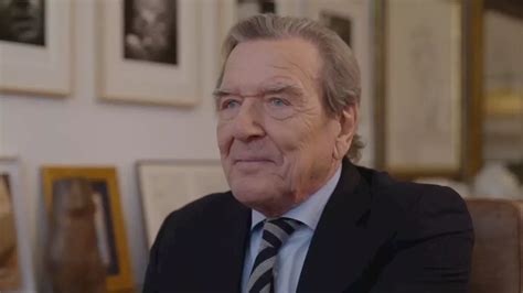 Der ehemalige Bundeskanzler Gerhard Schröder hat heute Geburtstag