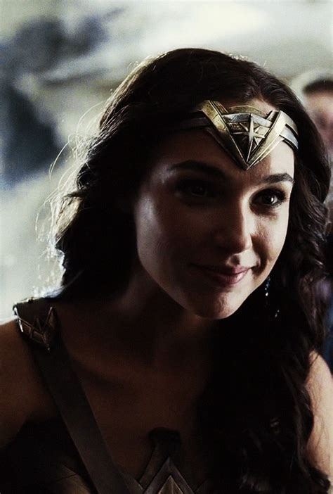 Gal Gadot As Wonder Woman Diana Prince In Zack Snyders Justice League