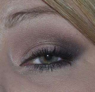 Meowmisu Makeup Naked 3 Palette LOTD