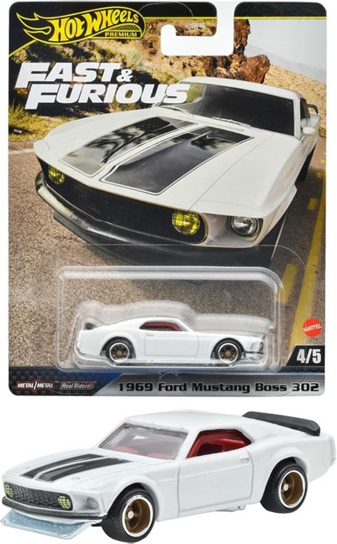 Hot Wheels Halálos Iramban Deluxe Kisautó Ford Mustang Boss
