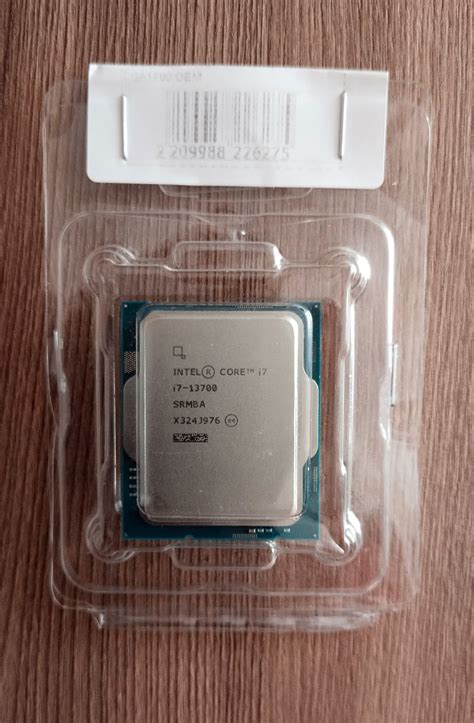 Процессор Intel Core I7 13700 Lga1700 Oem Cm8071504820805 — купить по