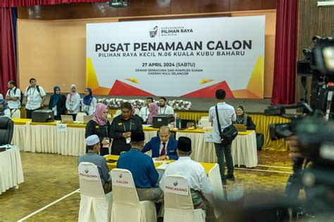 Proses Penamaan Calon Prk Kuala Kubu Baharu Lancar Polis Selangor