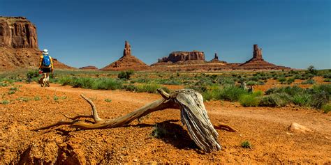 Wildcat Trail Hike Monument Valley Navajo Tribal Park Hiking In Arizona