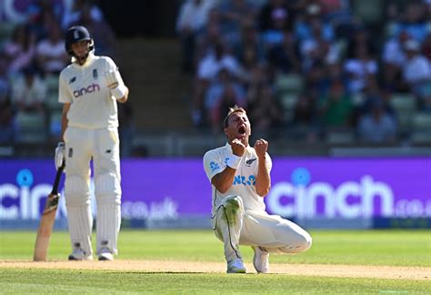 ENG v NZ 2021: WATCH - Nasser Hussain slams England batsmen for odd batting techniques