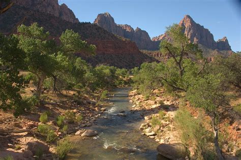 The 7 Best Hikes in Zion: Utah’s First National Park | 57Hours