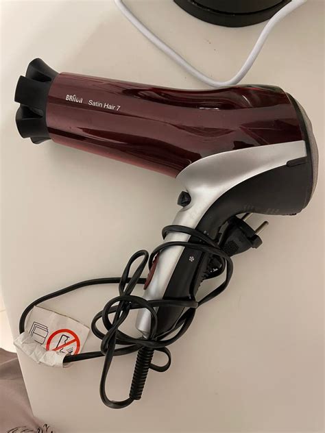 Braun hair dryer, Beauty & Personal Care, Hair on Carousell