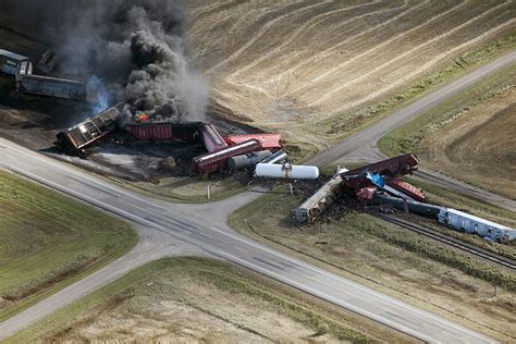 Cn Train Derailment Petroleum Cars Catch Fire In Saskatchewan