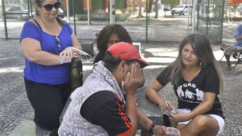 Triste A Pessoa Nem Te Olhar Diz Morador Em Situa O De Rua Do Es