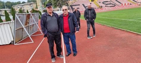 Preminuo Legendarni Fudbaler I Trener Slobode Sportske Ba