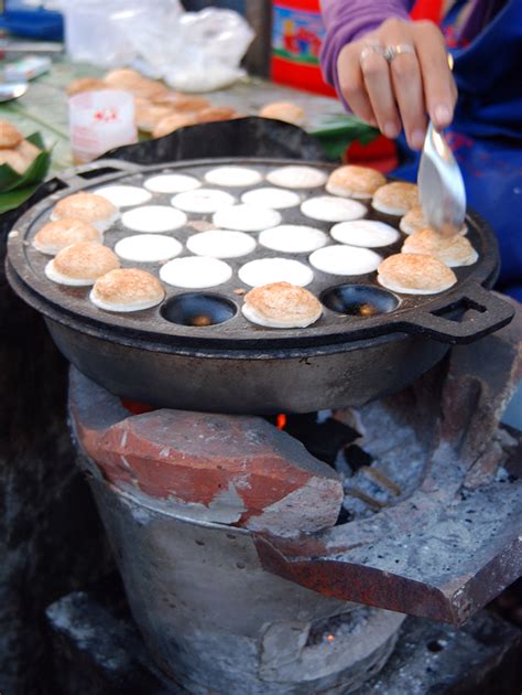 Khao Nom Kok Lao Coconut Cakes