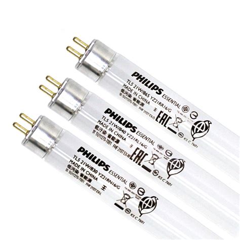 Philips Essential 8W TL5 Fluorescent Lighting Tube