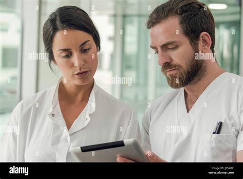 Healthcare Personnel Hi Res Stock Photography And Images Alamy