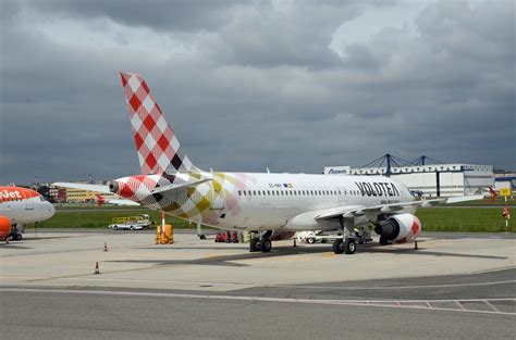 Volotea EC NNY Napoli A Photo On Flickriver