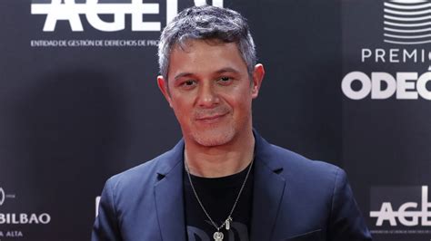 Alejandro Sanz Reaparece Tras Su Alarmante Mensaje Con Una Conclusi N