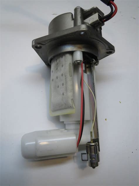 Fuel Pump Kawasaki EX650 Ninja ER650 2006 2011