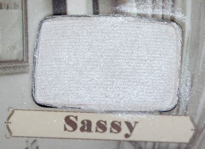 Luhivy S Favorite Things The Balm Nude Tude Palette Review And Swatches