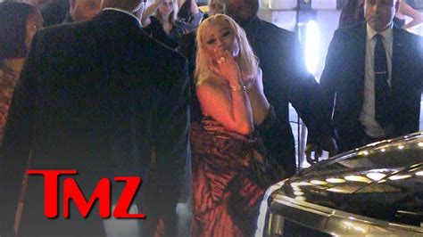 Nicki Minaj Plays It Super Cool After Fight With Cardi B Tmz Youtube