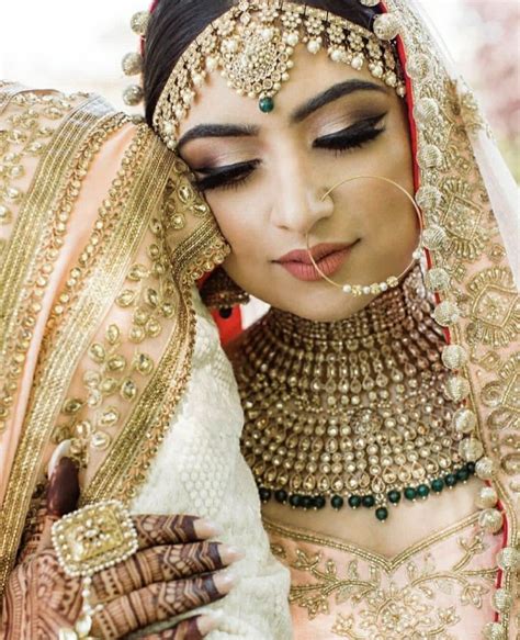 Pin By Urmilaa Jasawat On Abridal Photography Bridal Jewellery Indian Indian Bridal Makeup