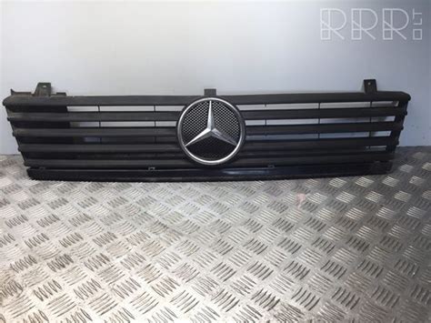 A Mercedes Benz Vito Viano W Front Bumper Upper Radiator