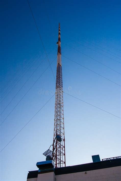 Kvly Tv Tv Mast Antenna In Usa Editorial Stock Image Image Of Antenna